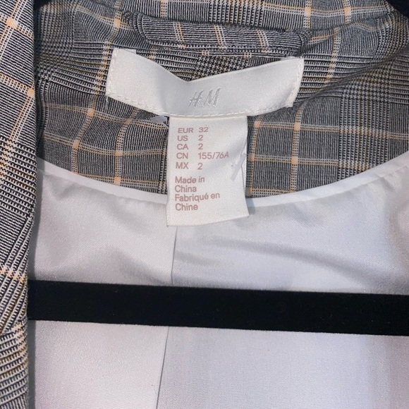 H&M Womens Blazer - Picture 2 of 2